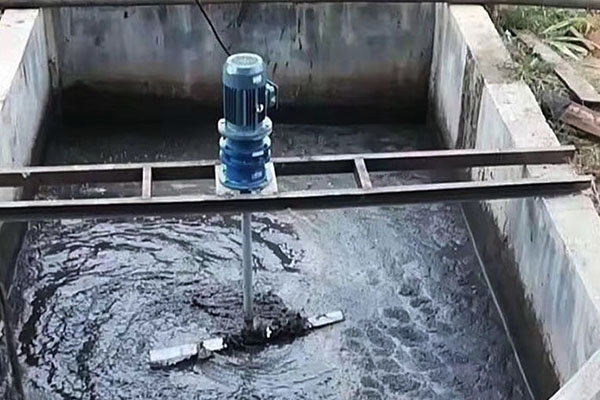 加藥攪拌機