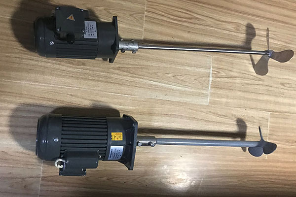 加藥攪拌機